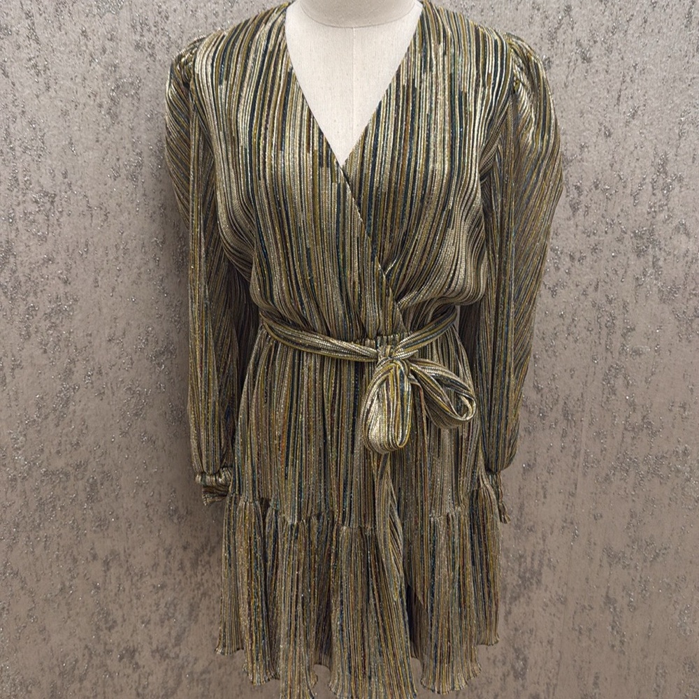 New Willa Story Gold multi stripe metallic dress pro alter I’m 5’3 Ready 2Shine🌟